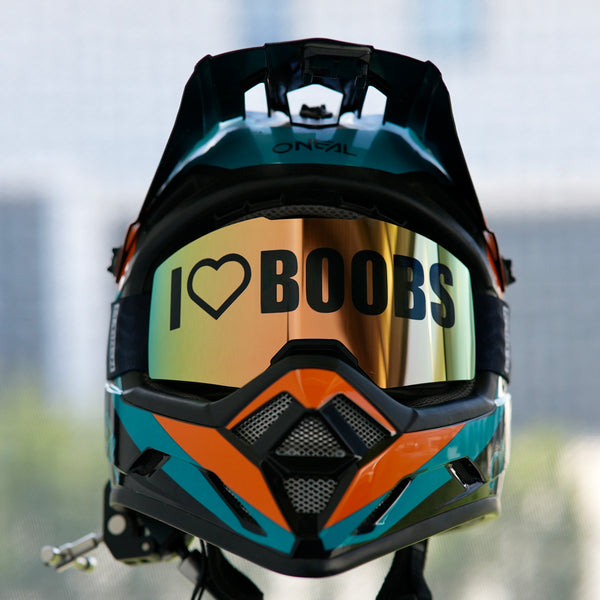 THE GOLD ONE "I ♥️ BOOBS"